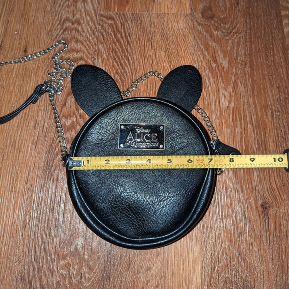 ALICE IN WONDERLAND BLACK RABBIT CLOCK CANTEEN BAG / CROSS BODY BAG - Picture 9 of 11